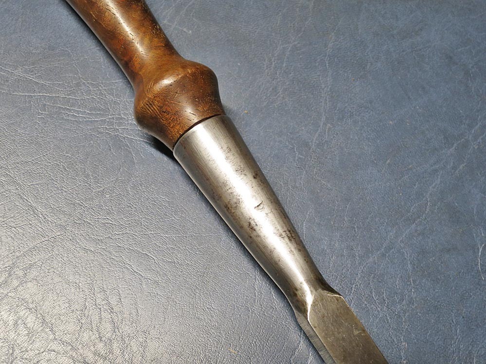 D.R. BARTON 5/8 INCH EXTRA LONG SQUARE EDGE MORTISE CHISEL BEAUTIFUL HANDLE