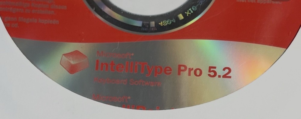 Microsoft IntelliType Pro 5.2 Keyboard Software Disc -No Key Code -Imperfections