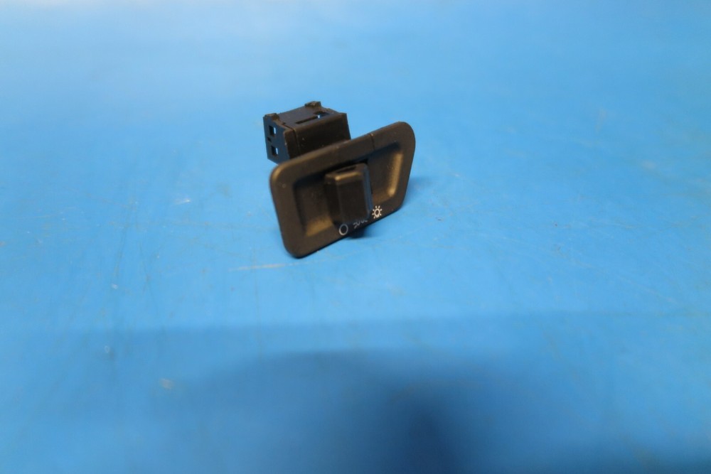 Scooter Headlight On Off Switch Daelim Sym Lexmoto