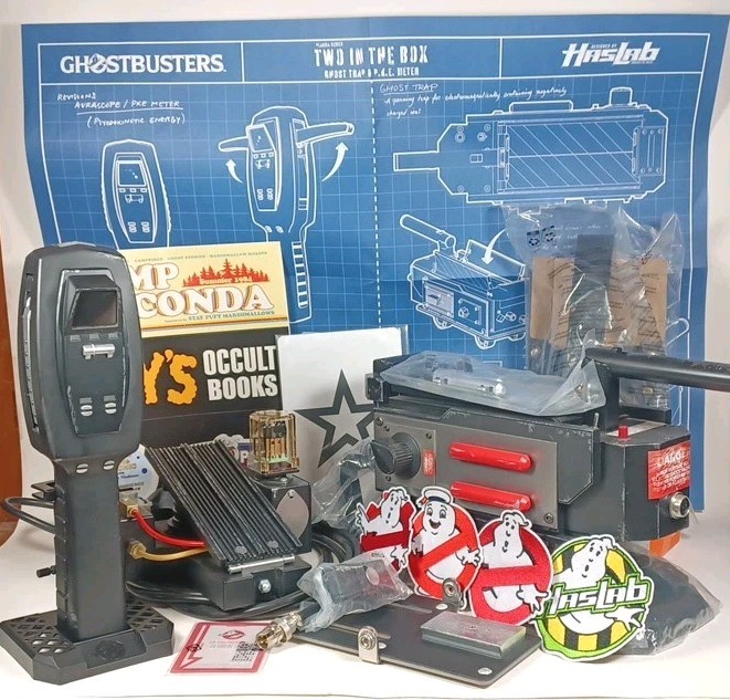 Ghostbusters Haslab Two 2 In The Box Ghost Trap PKE Meter Loose Complete No Box