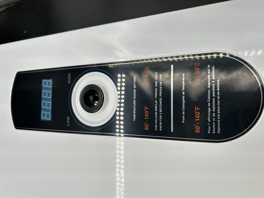 EcoSmart ECO 27 Tankless Electric Water Heater - White (READ)