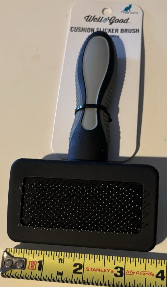 Well Good Cushion Slicker Brush