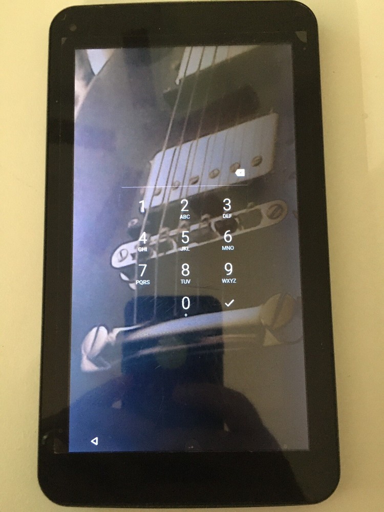 NuVision Tablet Intel 8 GB TM700A520L - Working, but missing buttons