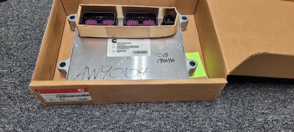New Genuine Cummins ECM  5593869 Electronic Control Module