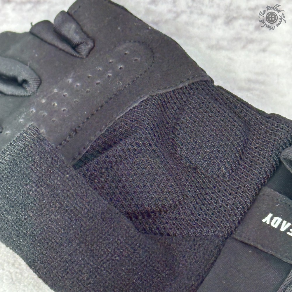 NWT - Adidas Essential Training Gloves - Black/White - Fingerless - Size Medium