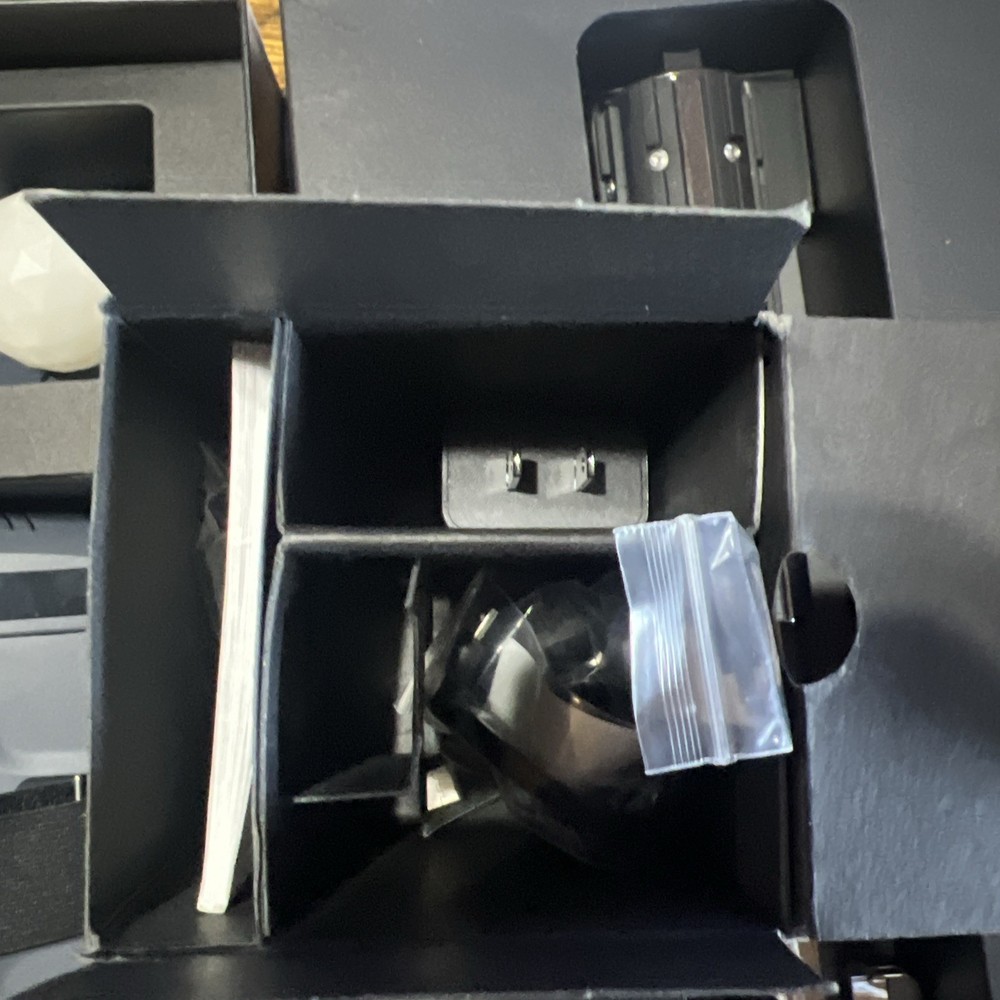 Star Wars Jedi Challenges AR Headset w/ Lightsaber Controller