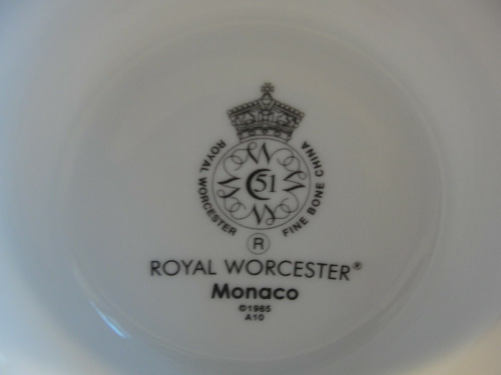 ROYAL WORCESTER MONACO COFFEE POT