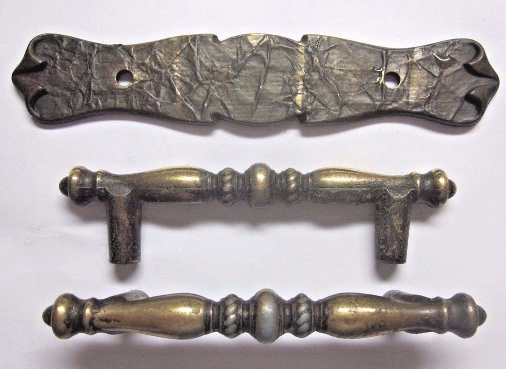 Amerock 176 Carriage 1971 Dark Hammered Brass Pull Handle & Backplate 3" Centers