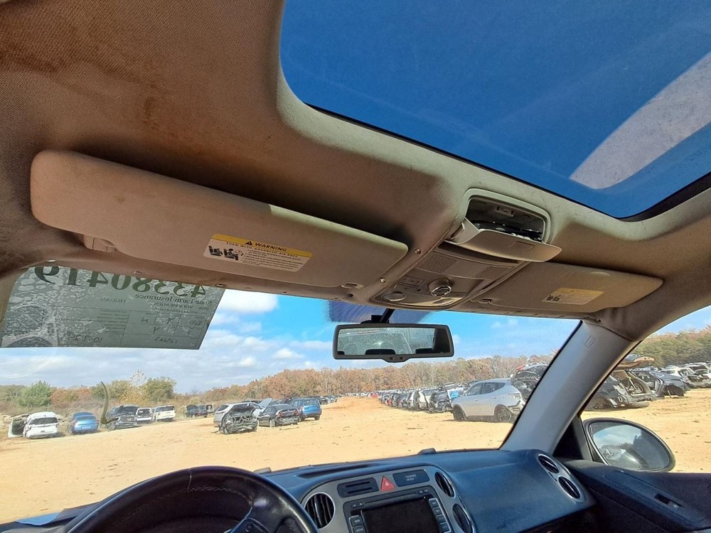 Fuse Box Engine Compartment Fits 12-16 EOS 4859822