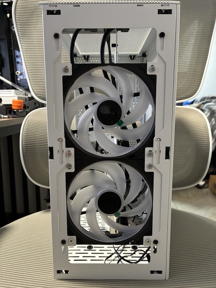 SSUPD Meshlicious White Case ITX (Read)