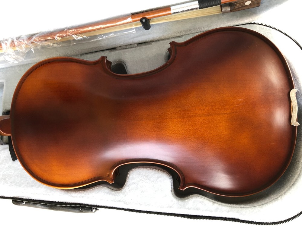 New 4/4 Violin (Stradivari 1698 Halier Model)