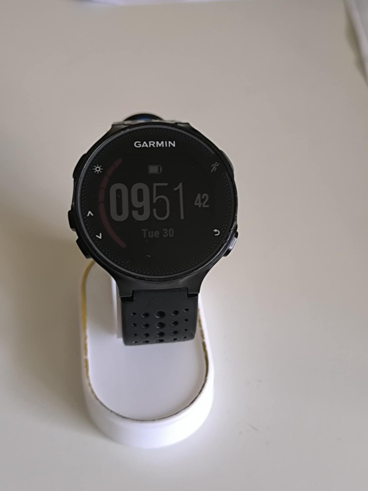 Garmin forerunner 235 GPS  watch  black/grey.