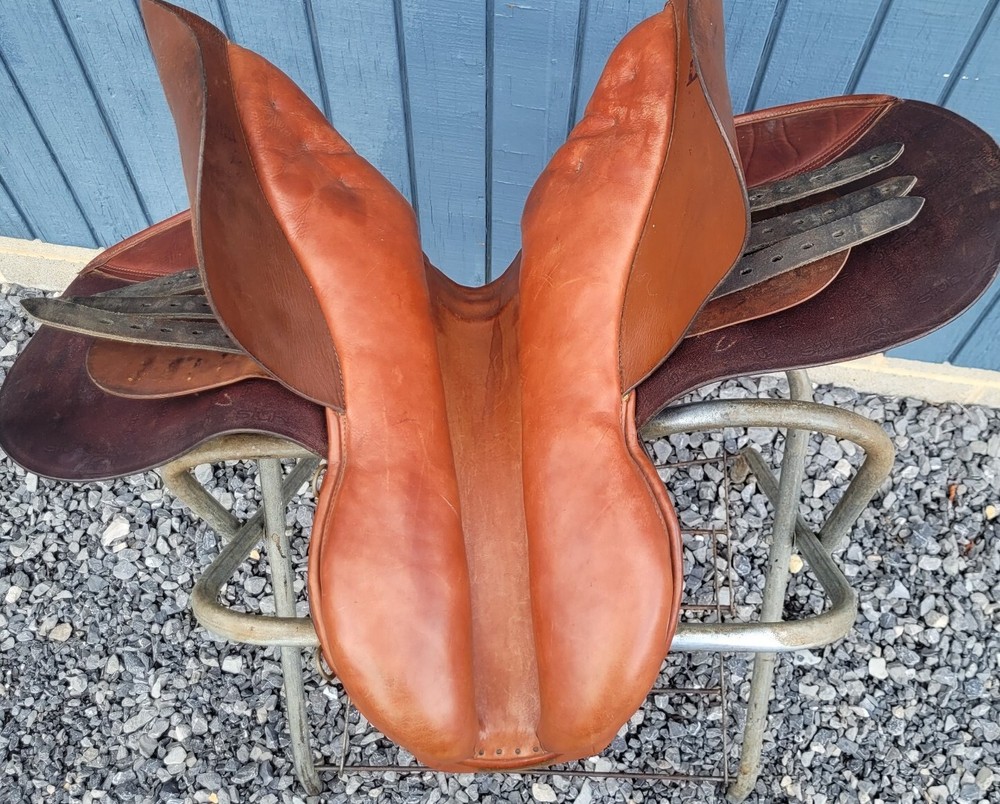 Stubben "Edelweiss" 17.5" Saddle