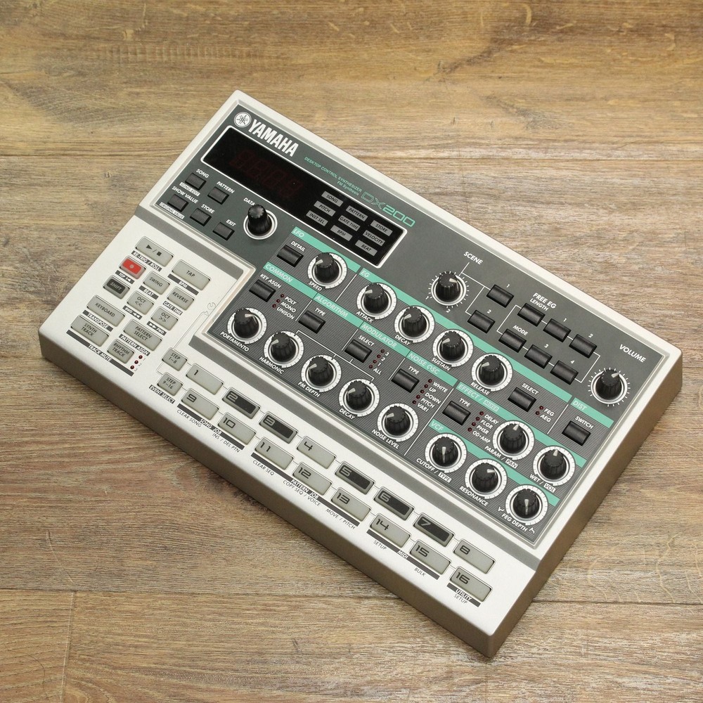 YAMAHA DX200 [HL01139]