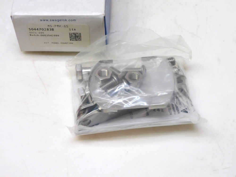 Swagelok MS-PMK-65 Panel Mounting Kit