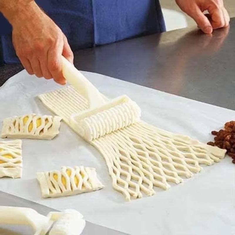 Plastic Pastry Pizza Lattice Cutter - Dough, Cookie, Pie, Kitchen Baking Tool