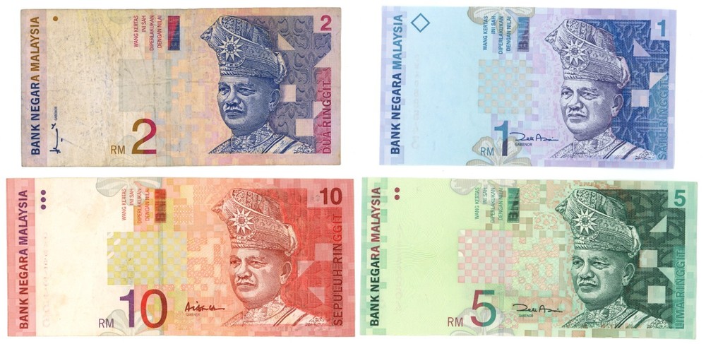 Assorted 1, 2, 5, 10 Malaysian Ringgit Notes - 4 Notes Included (62339)