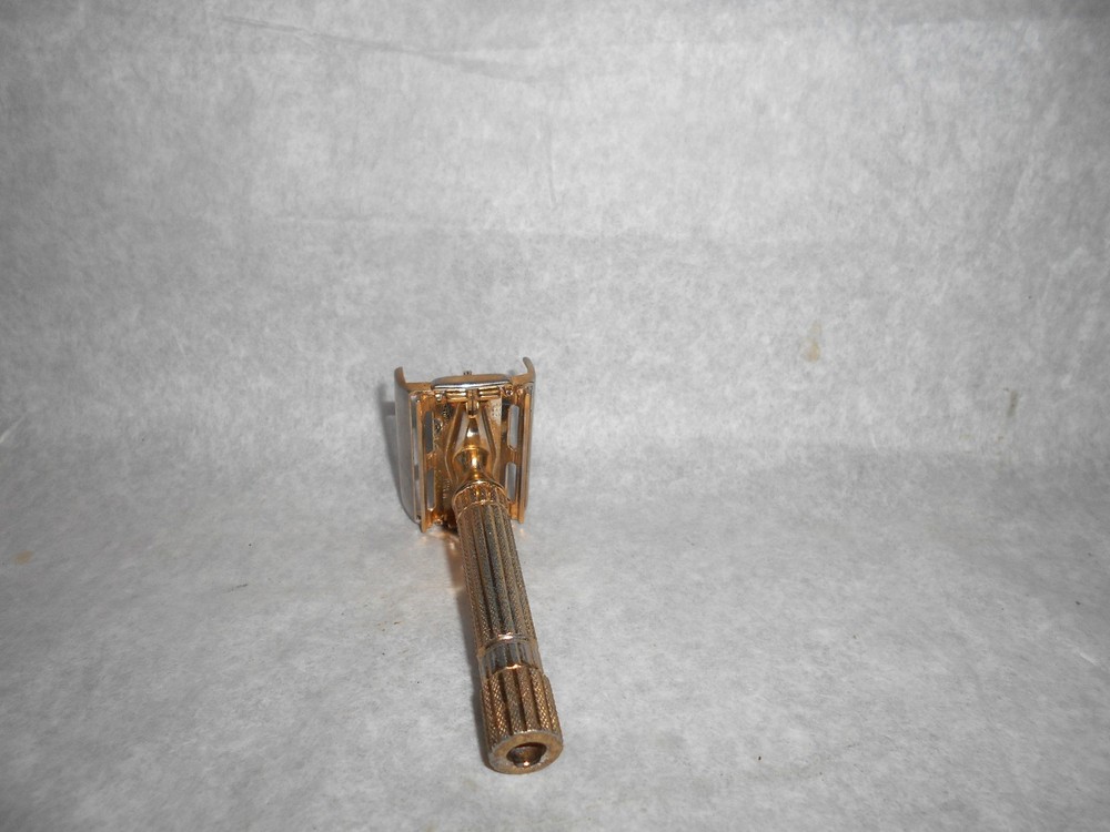 Gillette 1948 Aristocrat Safety Razor TTO