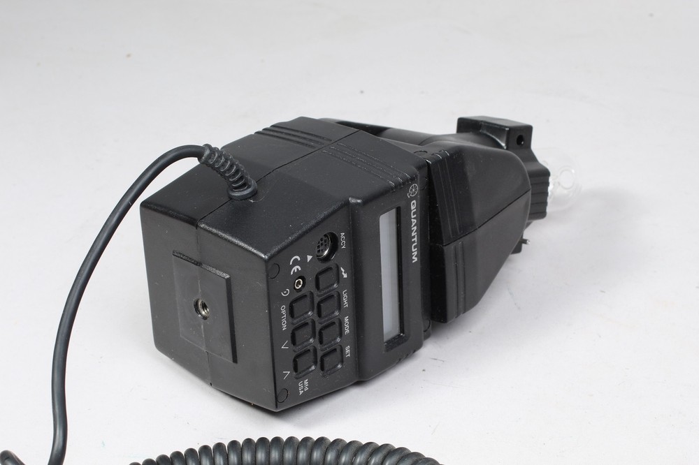 QUANTUM Q FLASH T2 W BULB CORD SOFT BOX REFLECTOR & MOUNT BRACKET TESTED WORKS