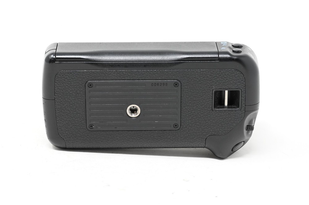 Canon BG-E2 Battery Grip for 20D, 30D (#B40)