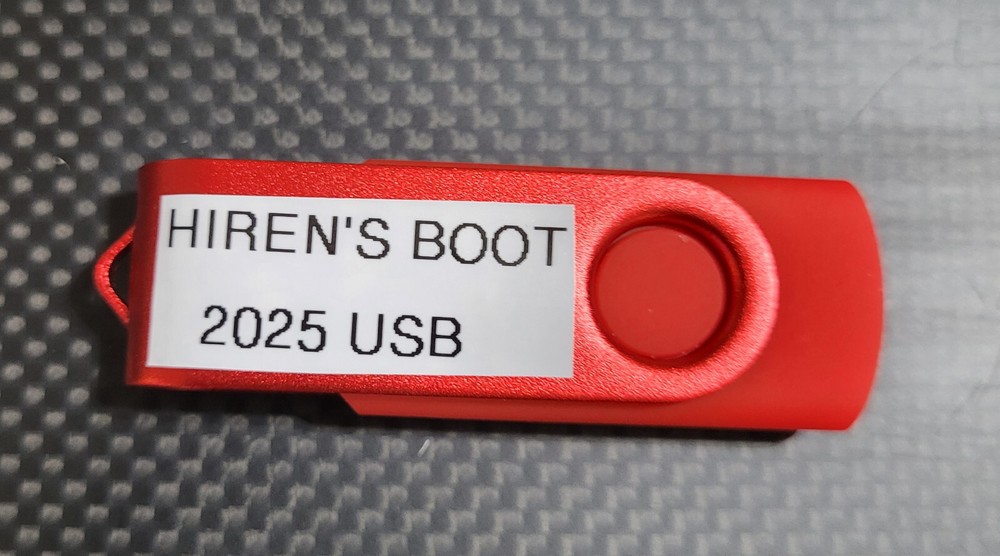 Hiren’s BOOT 2025 USB Win11 PE 64GB IT Support Tech Tools Bootable Flash Drive
