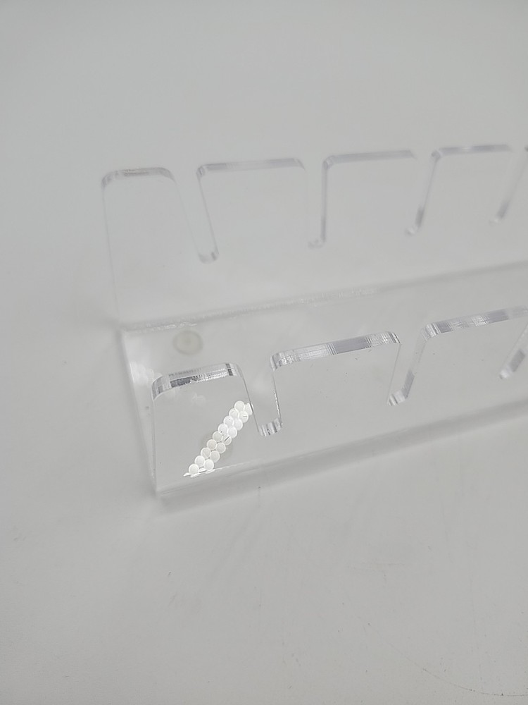 Clear 11.5 In By 3in Hat Holder