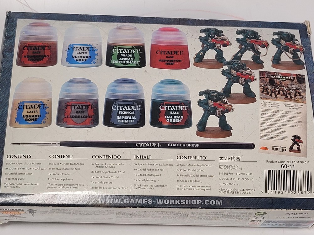 Games Workshop Warhammer 40K Paint Set Space Marine OOP Plastic