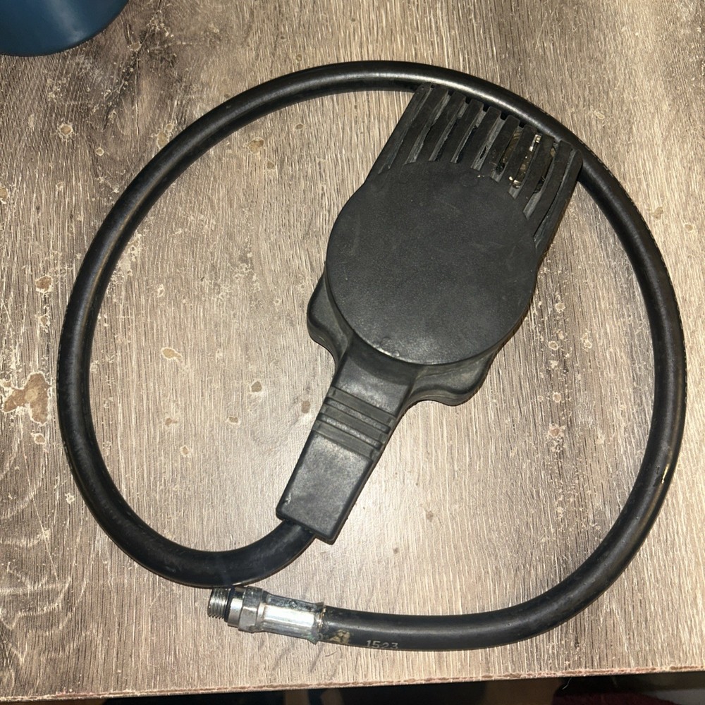 OCEANIC DATA MAX PRO DIVE COMPUTER And Hose Untested As Is