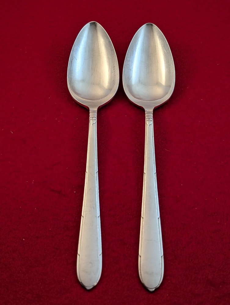 Lot Of 2 ONEIDA SILVERPLATE 1935 BERKELEY SQUARE Solid Serving Spoon 8 3/8"