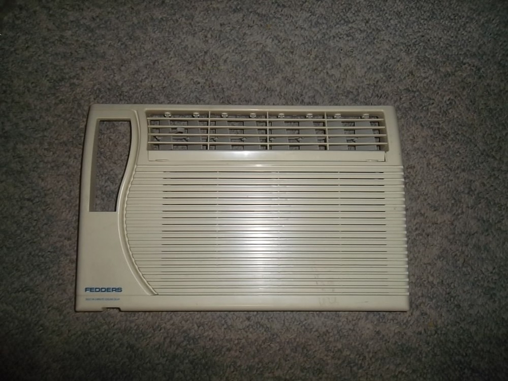 Fedders Ac model: A6X05F2A  Front panel frame with Filter.