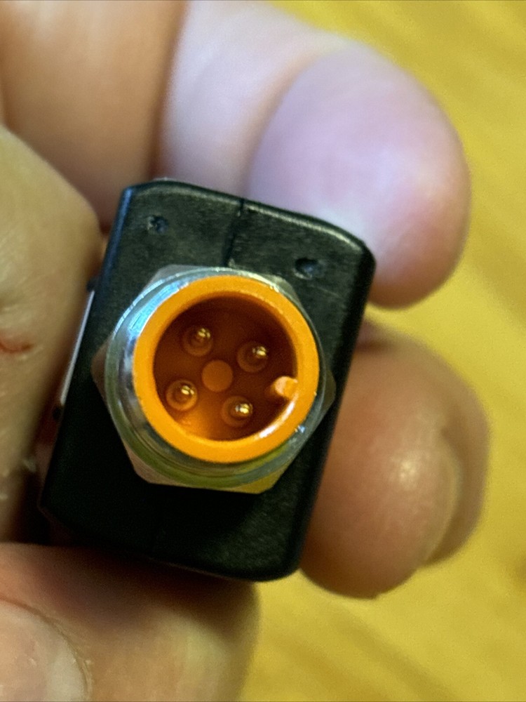 IFM TP3237 Temperature Sensor Converter Transmitter Module TP 3237 Tested