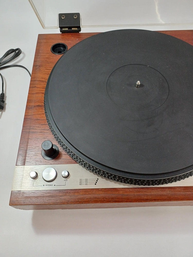 Micro Seiki DD-5 Direct Drive Turntable Record Player Working