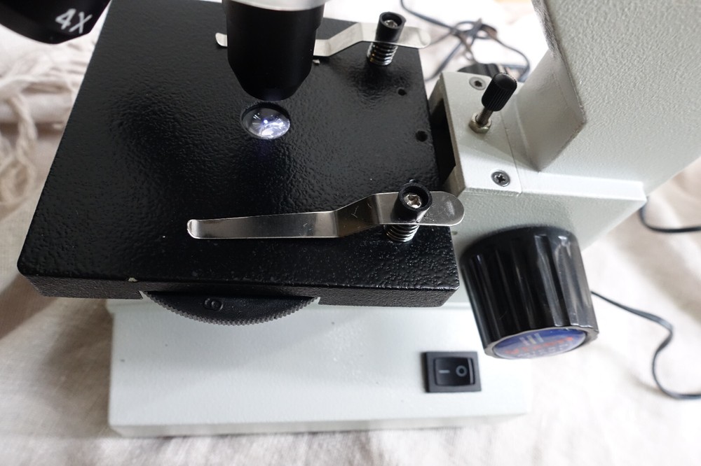 Vixen Micro Navi S-800 Educational Microscope