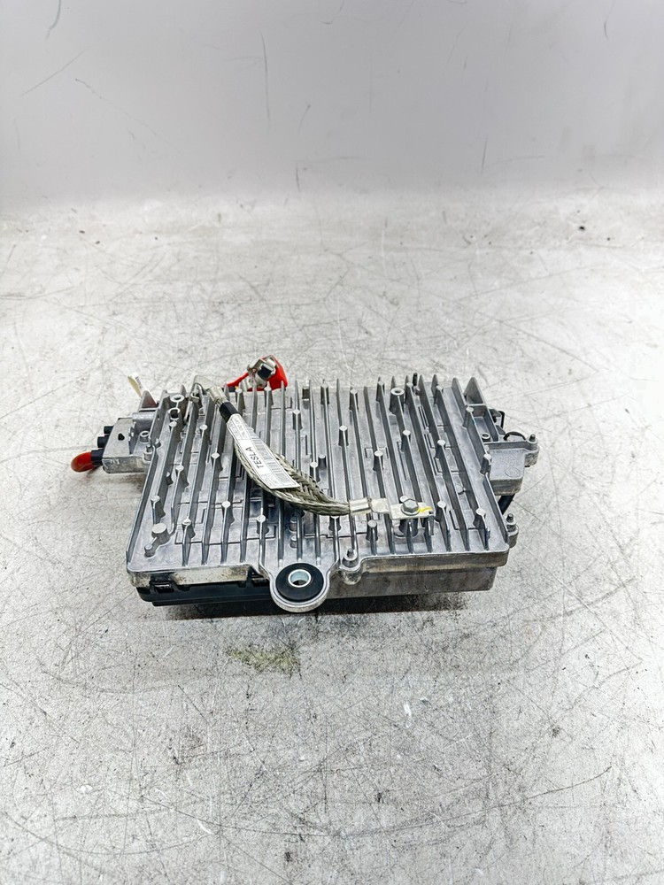 OEM 17-24 TESLA MODEL 3 Front Electrical Control Module 1112485-00-A