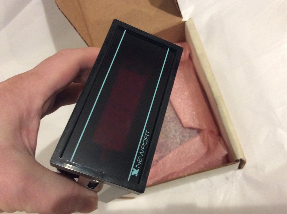 Newport Electronics 204B-1