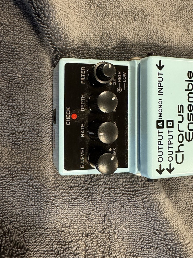 Boss CE-5 Chorus Ensemble Pedal