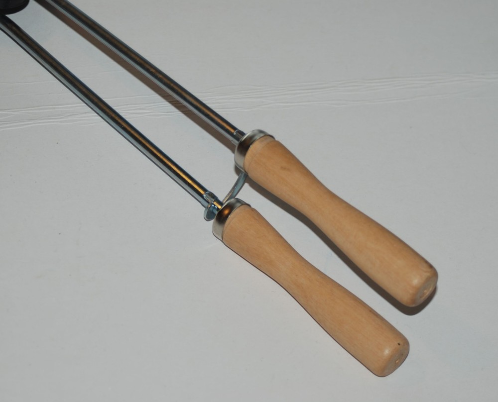 Burger mate Camping Campfire Sandwich or Hamburger Maker Griller