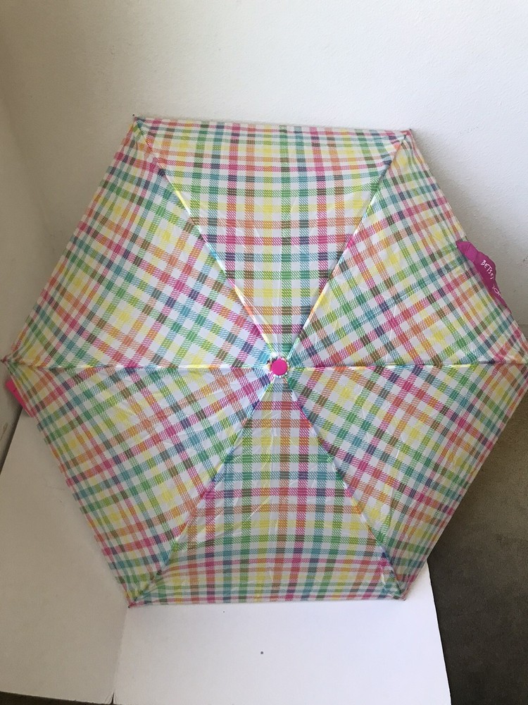 BETSEY JOHNSON MULTICOLORED  RAINBOW GINGHAM COMPACT  AUTO OPEN UMBRELLA NWT