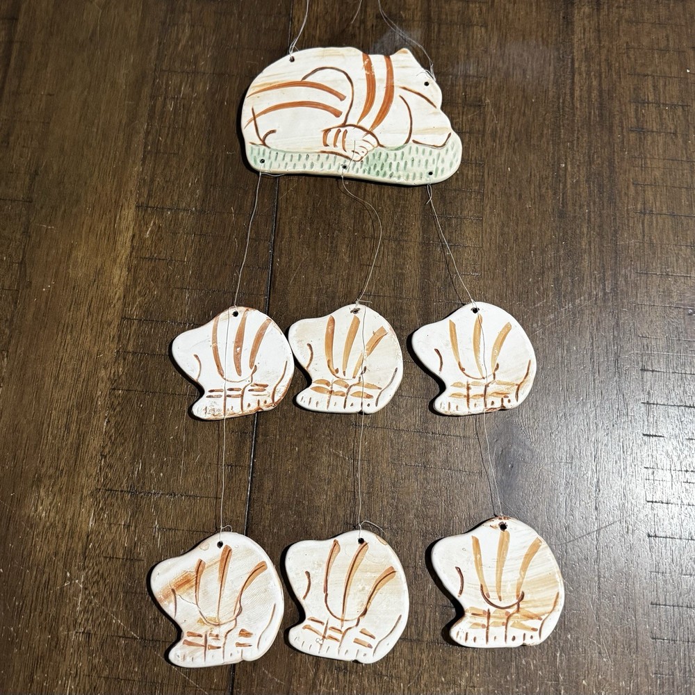 Vtg Ceramic Cat Wind Chime 6 Smaller Tabby Cats Dangling From Larger Cat EUC