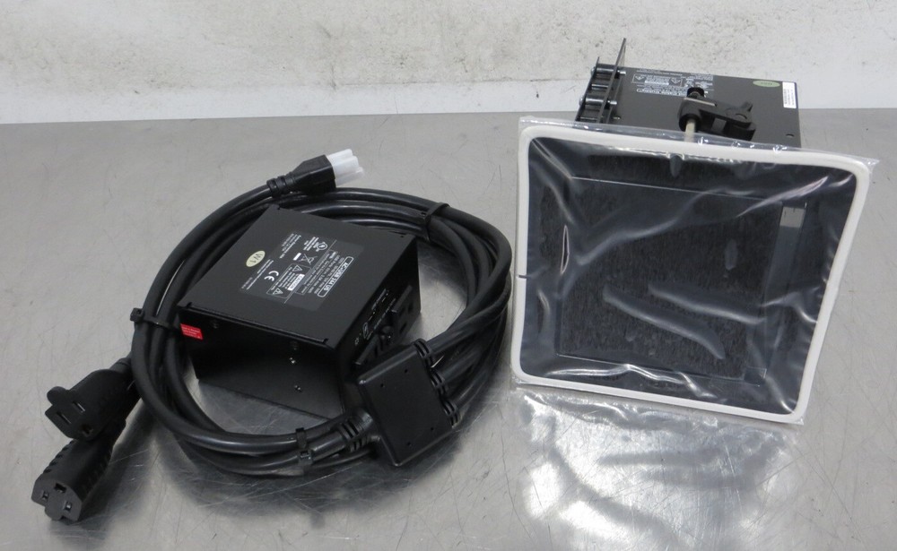 T195060 Extron Cable Cubby 500 BLK w/ AC+USB 244 US Power Module