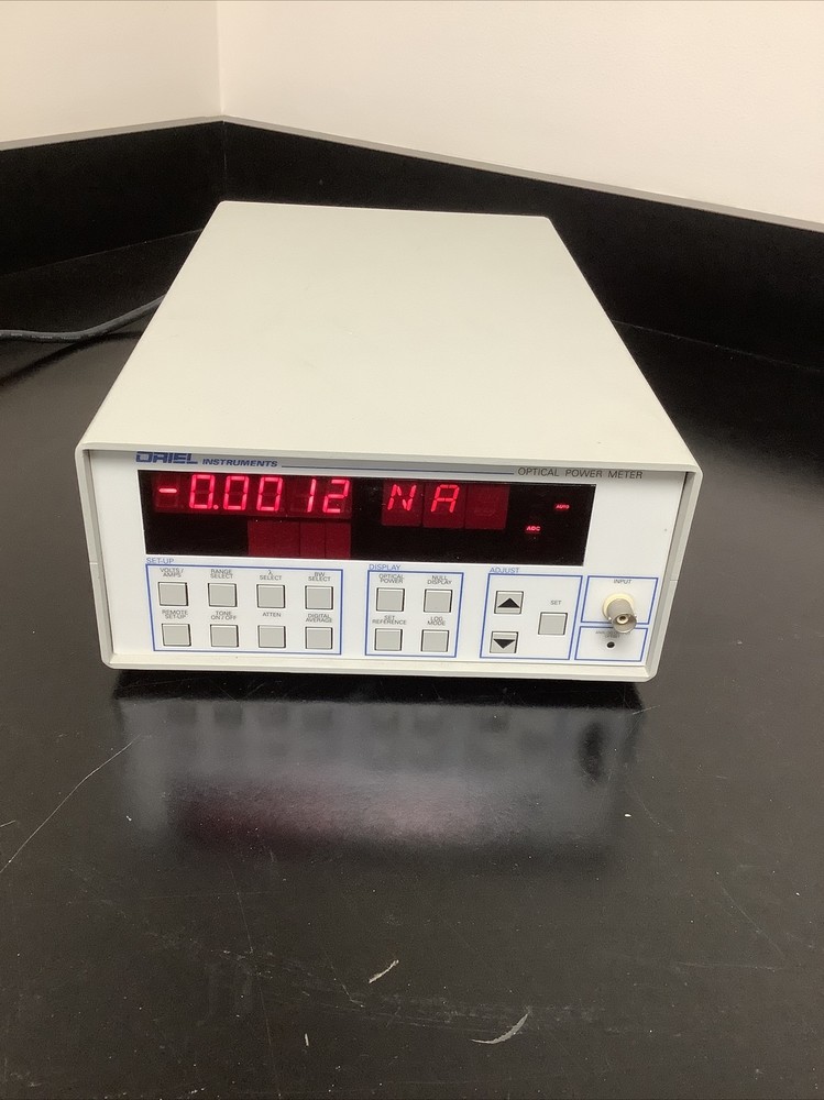 Oriel 70310 Optical Power Meter