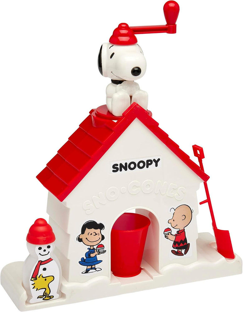 Snoopy Sno-Cone Machine – Snow Cone Maker with Fruit Punch Packet, Ages 6+