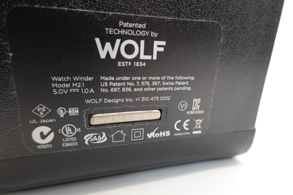 Wolf Single Watch Winder Model M2.1 New Batteries Works.