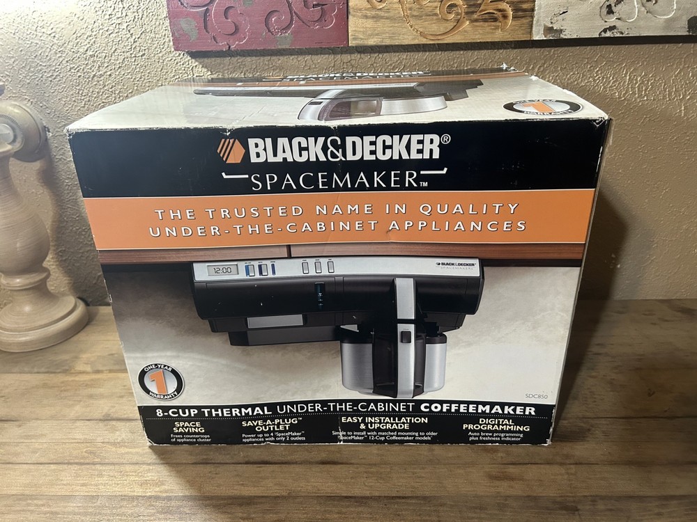 Black & Decker Spacemaker SDC850 Under Cabinet 8 Cup Coffee Maker Open Box