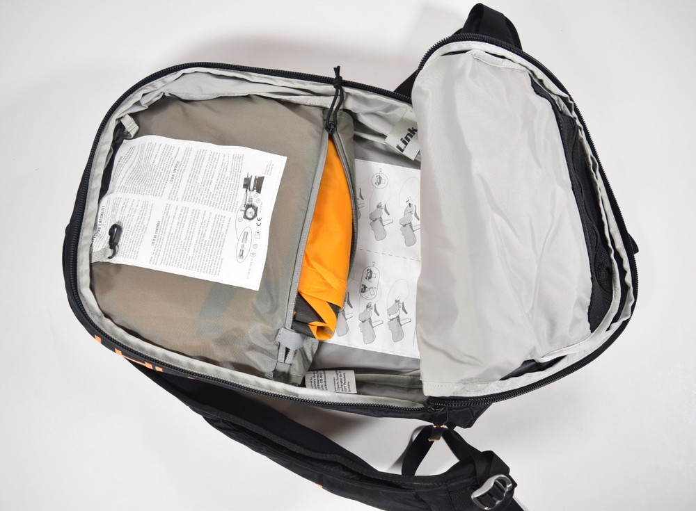 Demo BCA 2.0 Float 22 Avalanche Airbag Backpack $600 medium size black