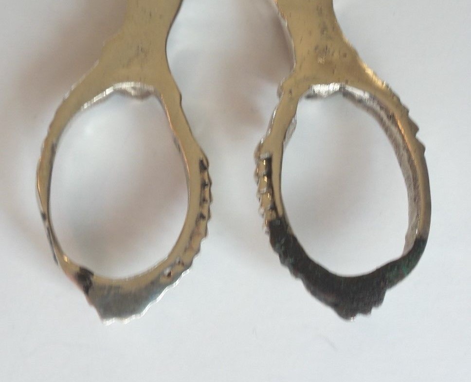 ANTIQUE 19th CENTURY HAND MADE SOLID STERLING SILVER GRAPE SHEARS, 105 grams