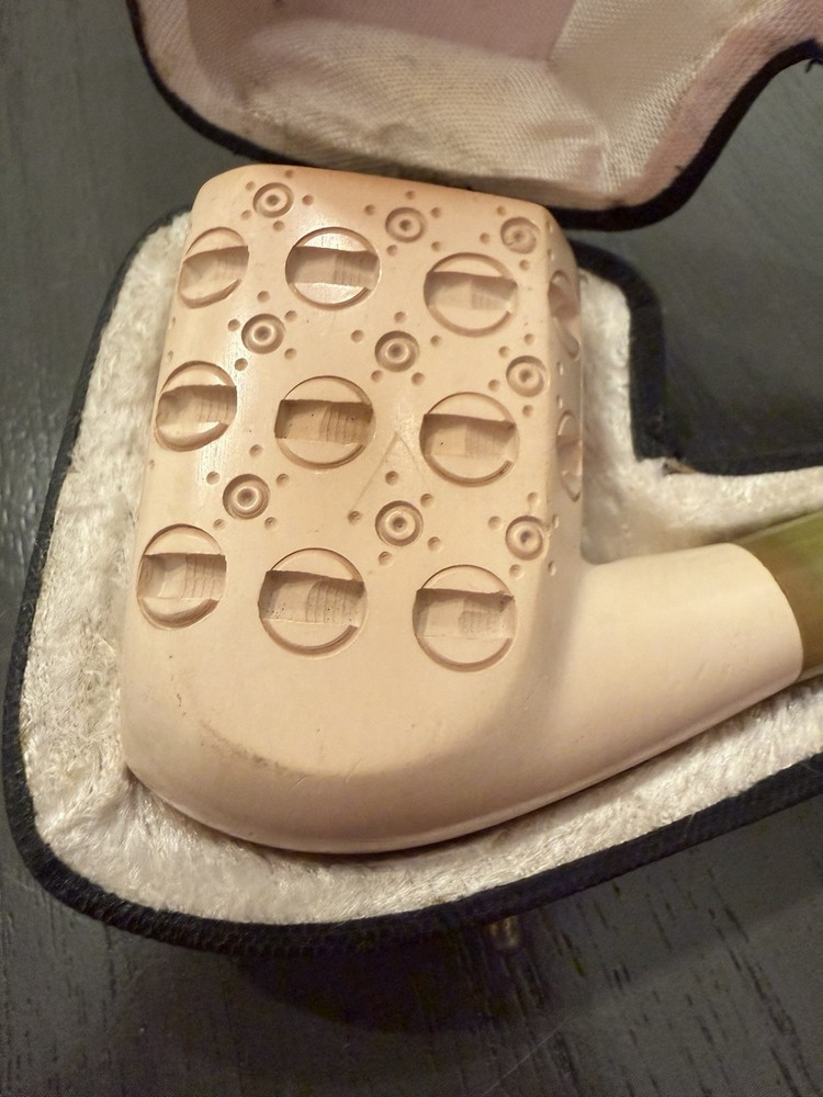 Meerschaum Pipe - Circle/Sun Lattice Style With Fitted Case A2