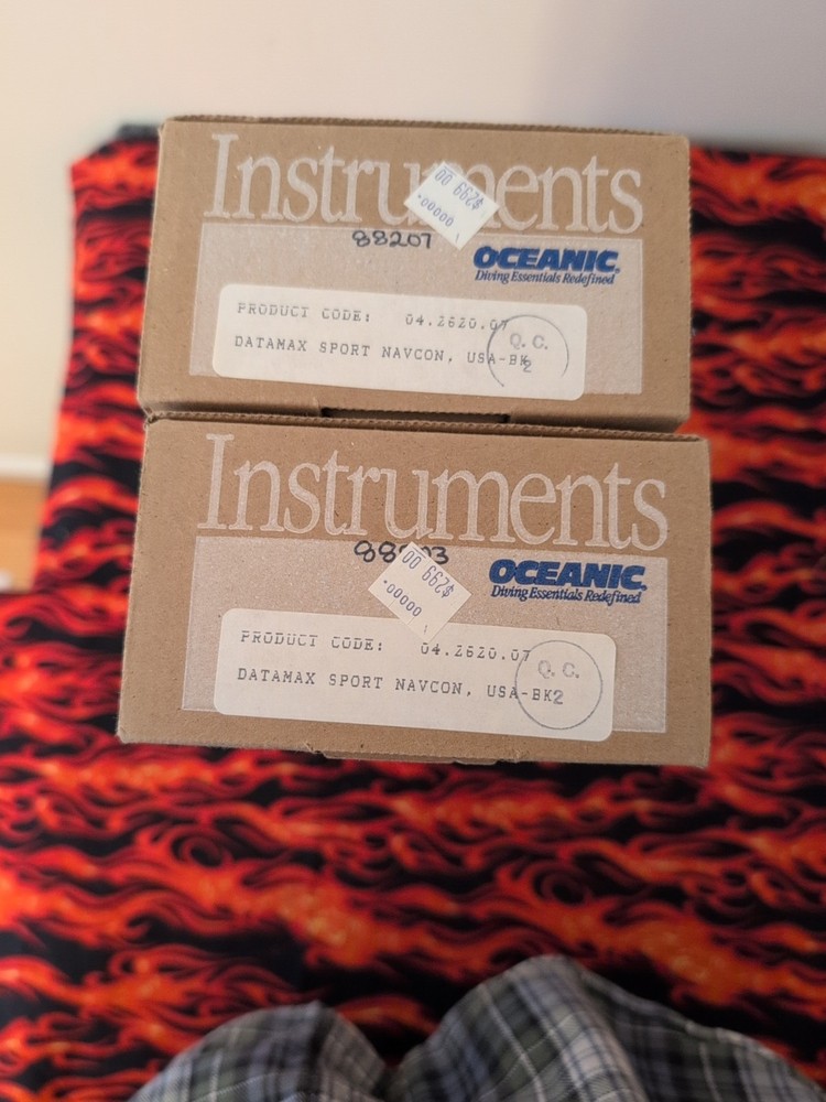 Oceanic DataMax Sport Model (DRB) Dive Computers (2) NEW! Read.