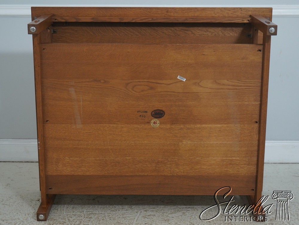 72333: STICKLEY Mission Oak Spindle Coffee Table