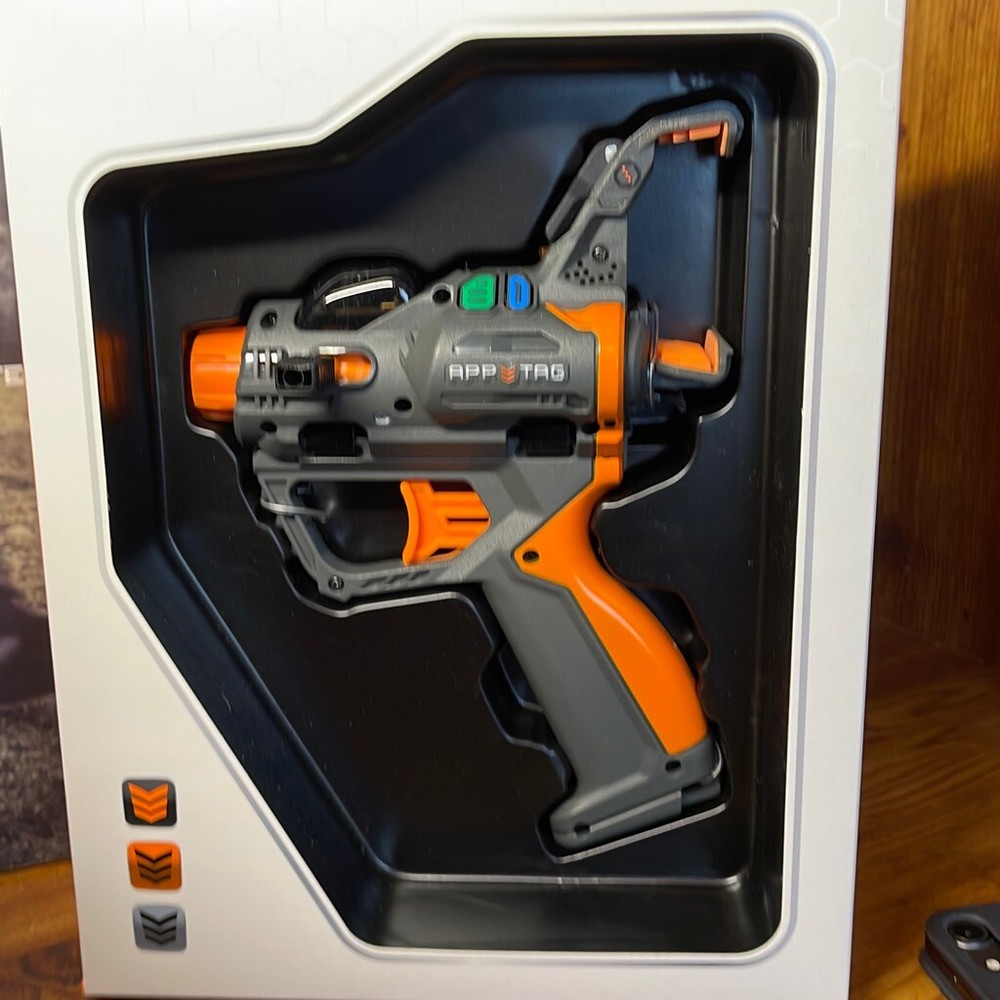 App Tag ArCade Games Laser Battle works with any iPhone, Hex 3